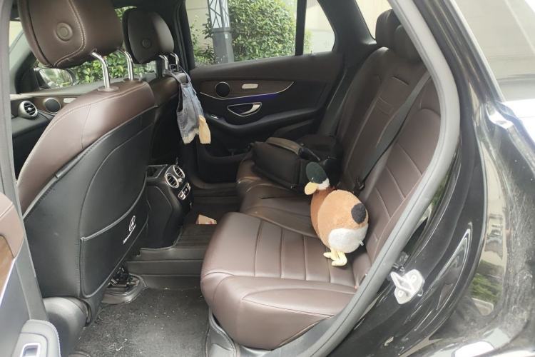Used Mercedes-Benz GLC 2022 Second Facelift GLC 260 L 4MATIC Luxury Edition Left Rear Seat