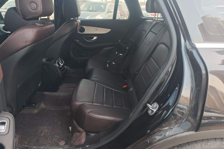 Used Mercedes-Benz GLC 2022 Facelifted GLC 260 L 4MATIC Dynamic Edition Left Rear Seat