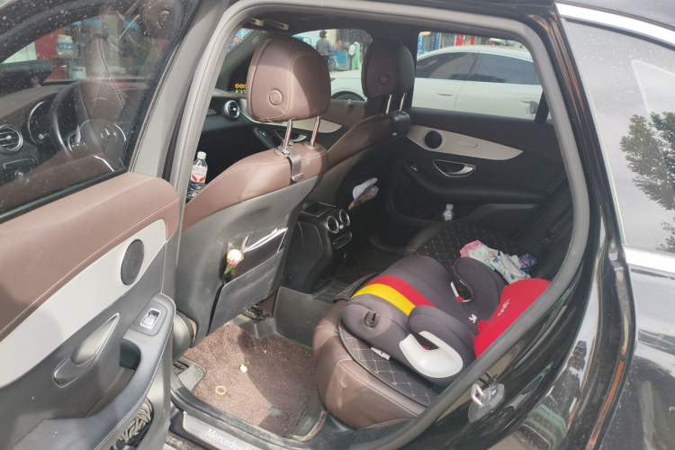 Used Mercedes-Benz GLC 2022 Facelifted GLC 260 L 4MATIC Dynamic Edition Left Rear Seat