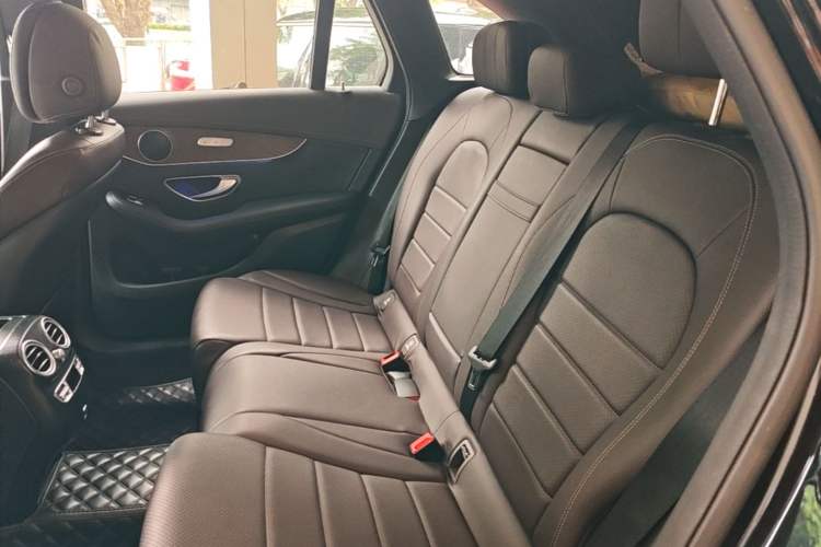 Used Mercedes-Benz GLC 2022 GLC 260 L 4MATIC Luxury Model Left Rear Seat