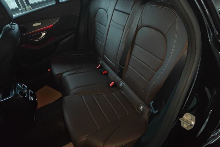Used Mercedes-Benz GLC 2022 Refreshed GLC 300 L 4MATIC Dynamic Edition Prestige Version Left Rear Seat