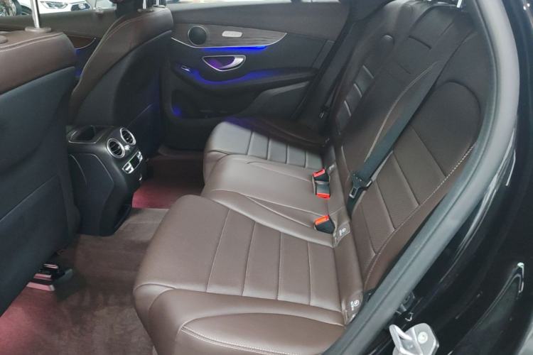 Used Mercedes-Benz GLC 2022 Second Facelift GLC 260 L 4MATIC Luxury Edition Left Rear Seat