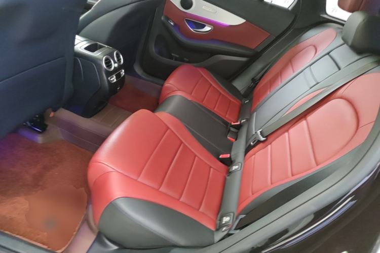 Used Mercedes-Benz GLC 2022 Facelift GLC 260 L 4MATIC Luxury Edition Left Rear Seat