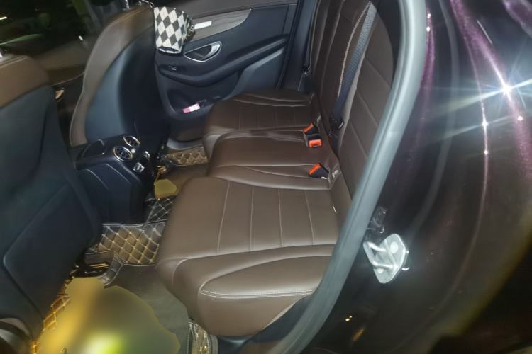 Used Mercedes-Benz GLC 2022 Refreshed GLC 300 L 4MATIC Dynamic Edition Prestige Version Left Rear Seat