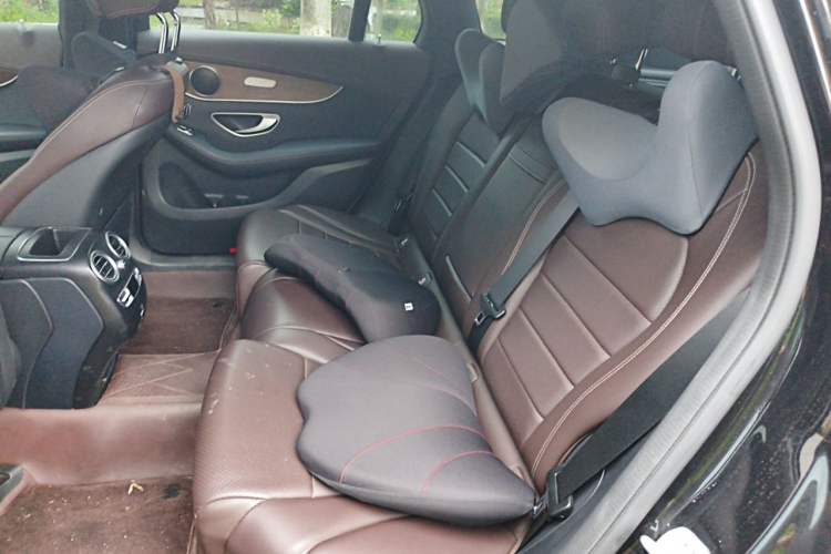 Used Mercedes-Benz GLC 2022 GLC 300 L 4MATIC Dynamic Edition Prestige Model Left Rear Seat