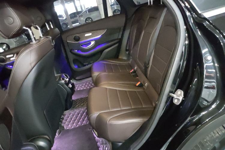 Used Mercedes-Benz GLC 2022 Refreshed GLC 300 L 4MATIC Dynamic Edition Prestige Version Left Rear Seat