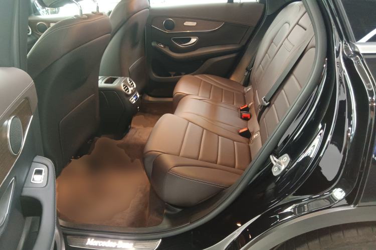 Used Mercedes-Benz GLC 2022 Facelift GLC 260 L 4MATIC Luxury Edition Left Rear Seat