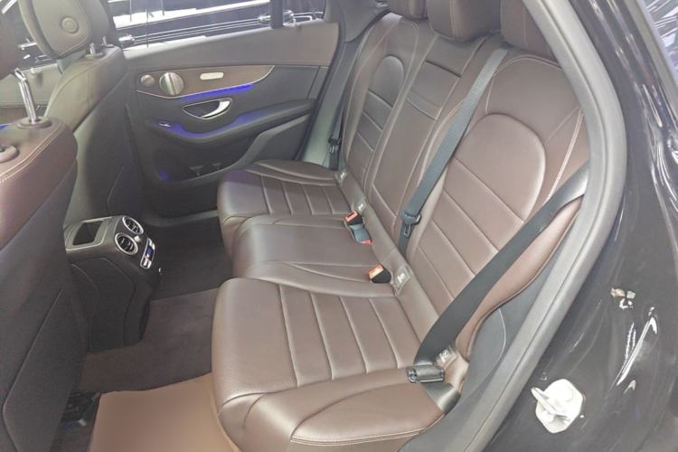 Used Mercedes-Benz GLC 2022 GLC 300 L 4MATIC Dynamic Model Left Rear Seat