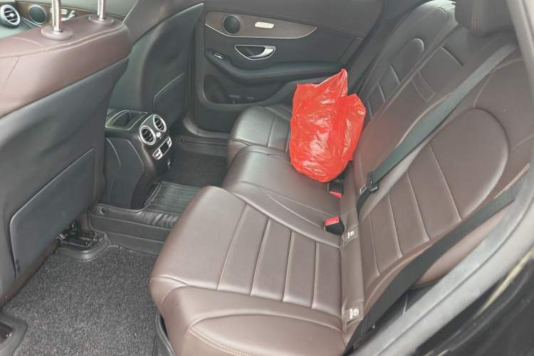 Used Mercedes-Benz GLC 2022 Facelift GLC 260 L 4MATIC Luxury Edition Left Rear Seat