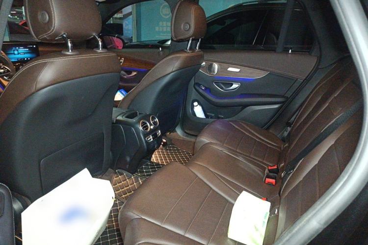Used Mercedes-Benz GLC 2022 GLC 300 L 4MATIC Dynamic Model Left Rear Seat