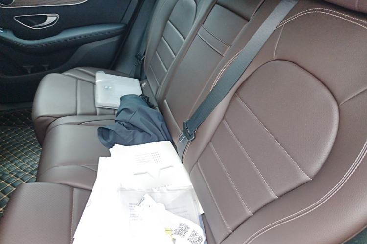 Used Mercedes-Benz GLC 2022 Second Facelift GLC 260 L 4MATIC Luxury Edition Left Rear Seat