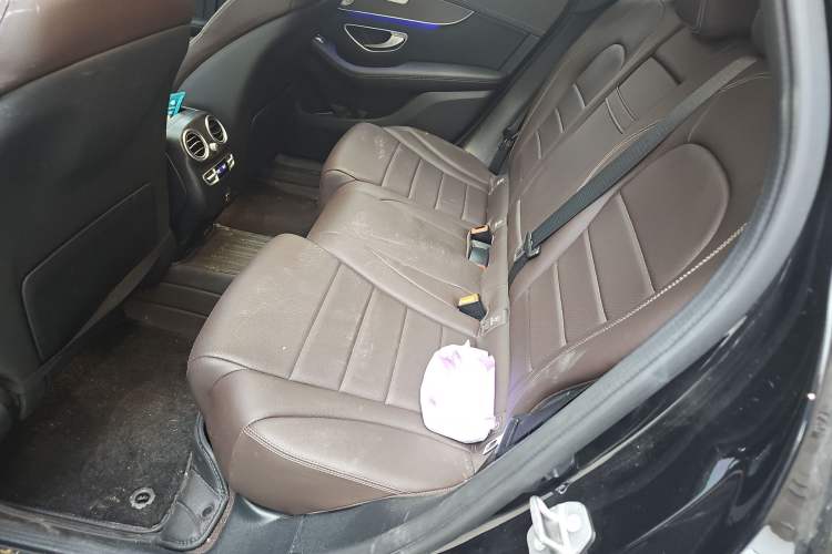 Used Mercedes-Benz GLC 2022 GLC 300 L 4MATIC Dynamic Edition Prestige Model Left Rear Seat
