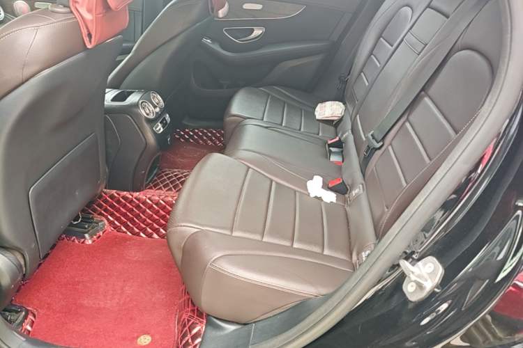 Used Mercedes-Benz GLC 2022 Refreshed GLC 300 L 4MATIC Dynamic Edition Prestige Version Left Rear Seat