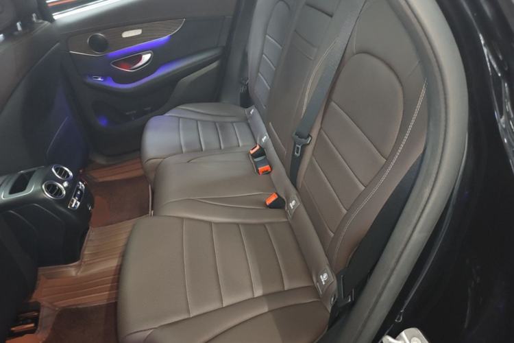Used Mercedes-Benz GLC 2022 Refreshed GLC 300 L 4MATIC Dynamic Edition Prestige Version Left Rear Seat