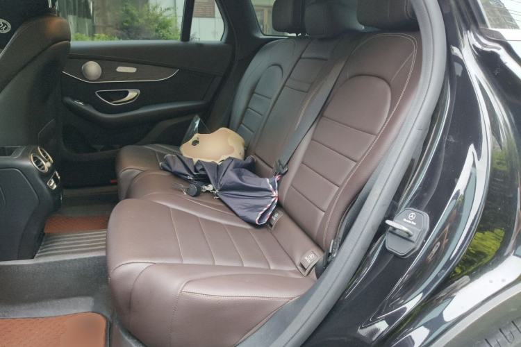 Used Mercedes-Benz GLC 2022 Refreshed GLC 300 L 4MATIC Dynamic Edition Prestige Version Left Rear Seat