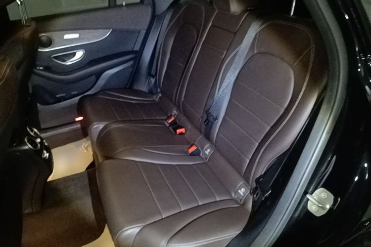 Used Mercedes-Benz GLC 2022 GLC 300 L 4MATIC Dynamic Edition Prestige Model Left Rear Seat