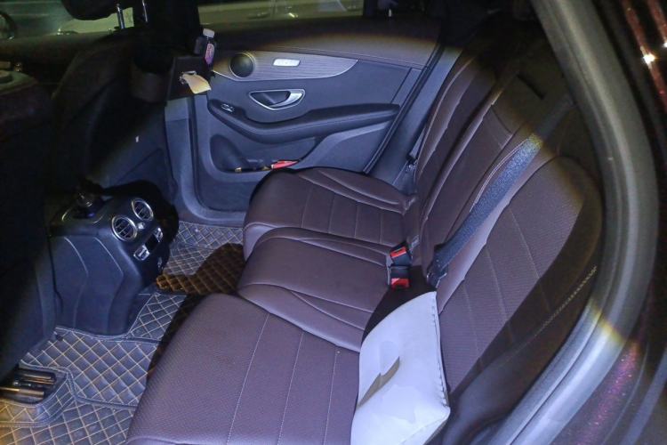 Used Mercedes-Benz GLC 2022 Refreshed GLC 300 L 4MATIC Dynamic Edition Left Rear Seat