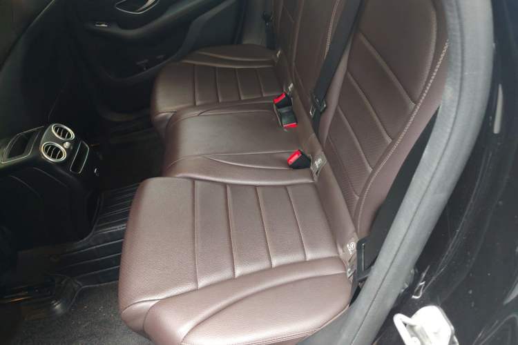 Used Mercedes-Benz GLC 2022 Facelifted GLC 260 L 4MATIC Dynamic Edition Left Rear Seat