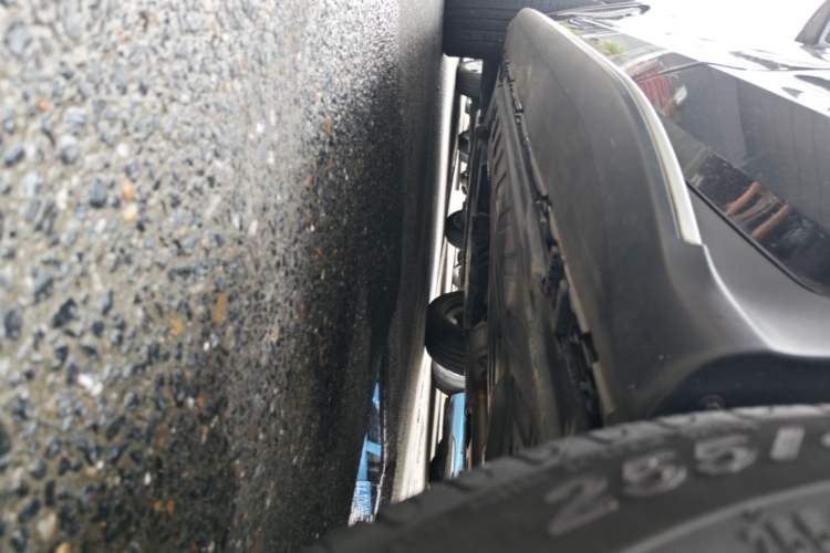 Used Mercedes-Benz GLC 2022 Refreshed GLC 300 L 4MATIC Dynamic Edition Prestige Version Left Side Sill