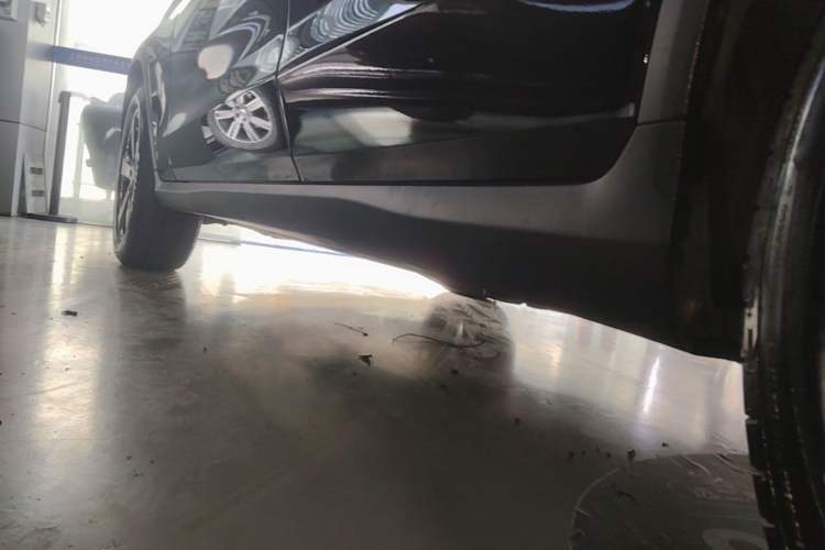 Used Mercedes-Benz GLC 2022 Refreshed GLC 260 L 4MATIC Dynamic Edition Left Side Sill
