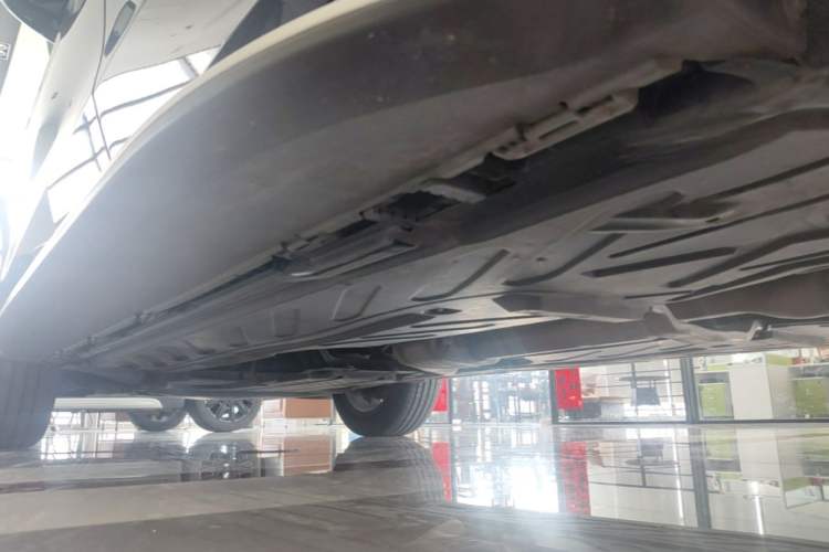 Used Mercedes-Benz GLC 2022 Refreshed GLC 300 L 4MATIC Dynamic Edition Left Side Sill