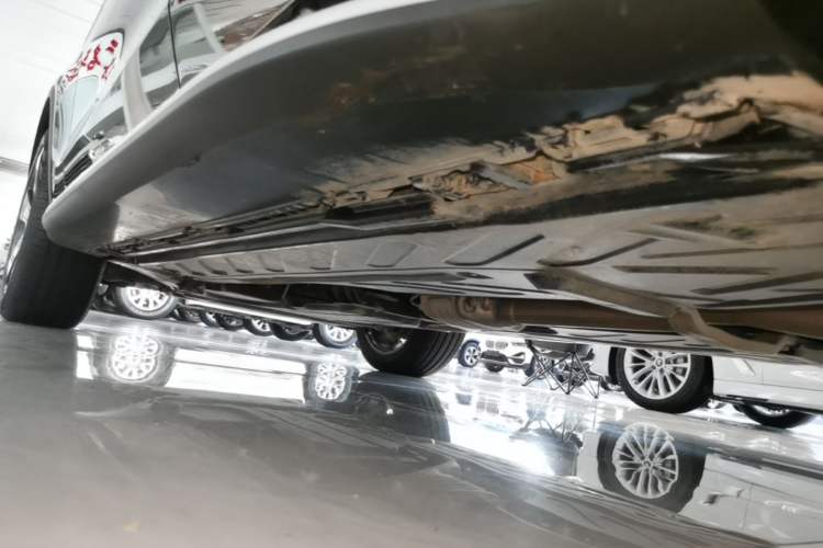 Used Mercedes-Benz GLC 2022 Refreshed GLC 300 L 4MATIC Dynamic Edition Prestige Version Left Side Sill
