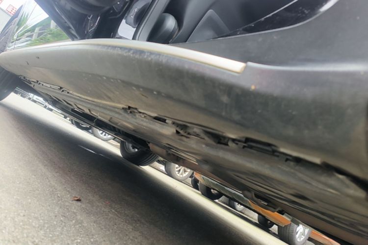 Used Mercedes-Benz GLC 2022 Refreshed GLC 300 L 4MATIC Dynamic Edition Left Side Sill