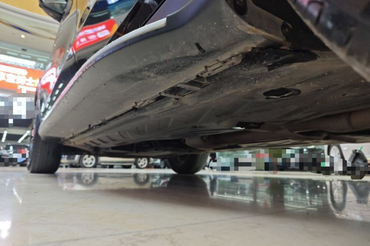 Used Mercedes-Benz GLC 2022 GLC 300 L 4MATIC Dynamic Model Left Side Sill