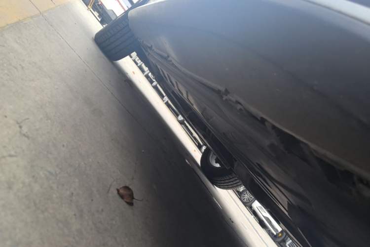 Used Mercedes-Benz GLC 2022 Second Facelift GLC 260 L 4MATIC Dynamic Edition Left Side Sill