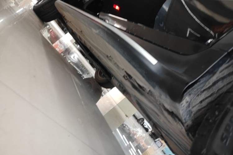 Used Mercedes-Benz GLC 2022 Refreshed GLC 300 L 4MATIC Dynamic Edition Left Side Sill