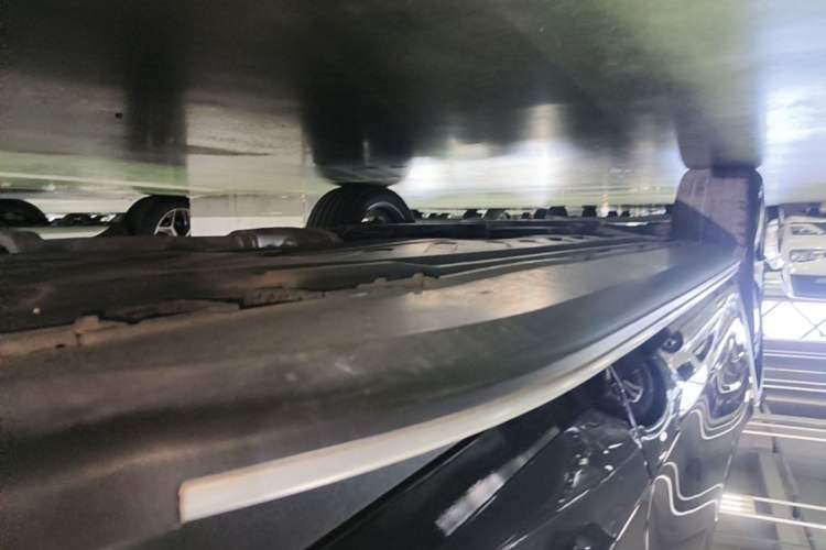 Used Mercedes-Benz GLC 2022 Refreshed GLC 300 L 4MATIC Dynamic Edition Prestige Version Left Side Sill
