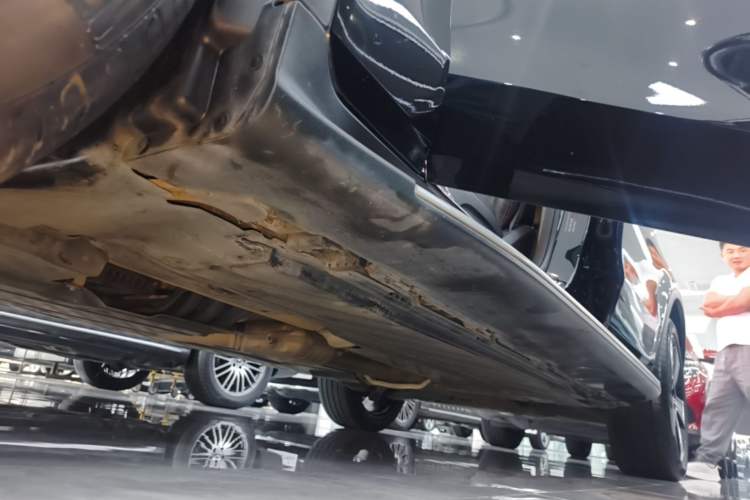 Used Mercedes-Benz GLC 2022 Refreshed GLC 300 L 4MATIC Dynamic Edition Prestige Version Left Side Sill