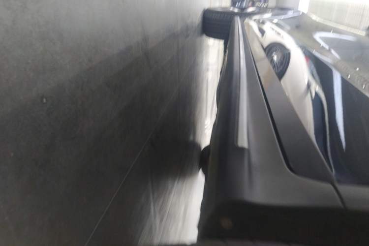 Used Mercedes-Benz GLC 2022 Facelifted GLC 260 L 4MATIC Dynamic Edition Left Side Sill