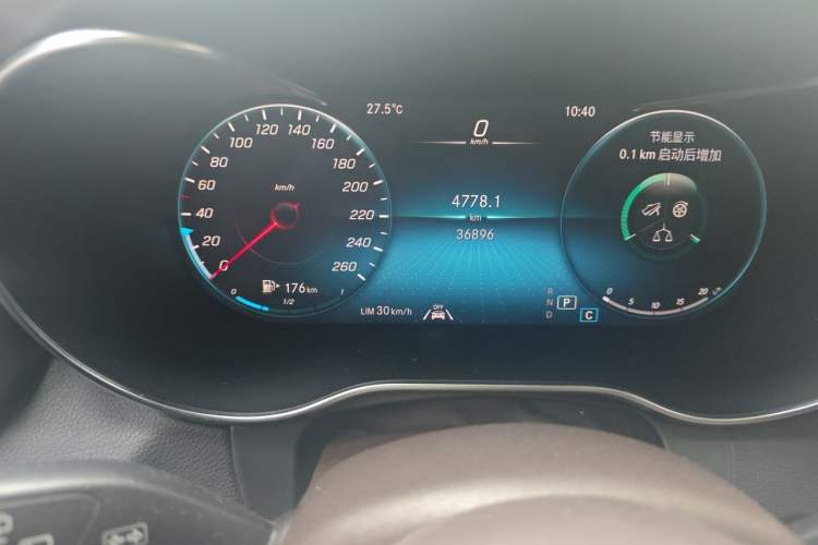 Used Mercedes-Benz GLC 2022 Refreshed GLC 300 L 4MATIC Dynamic Edition Prestige Version Odometer Close Up