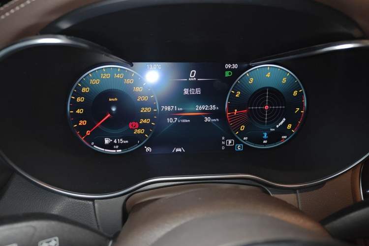 Used Mercedes-Benz GLC 2022 GLC 300 L 4MATIC Dynamic Edition Prestige Model Odometer Close Up