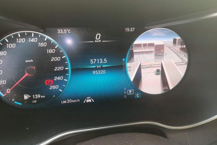Used Mercedes-Benz GLC 2022 GLC 300 L 4MATIC Dynamic Edition Prestige Model Odometer Close Up