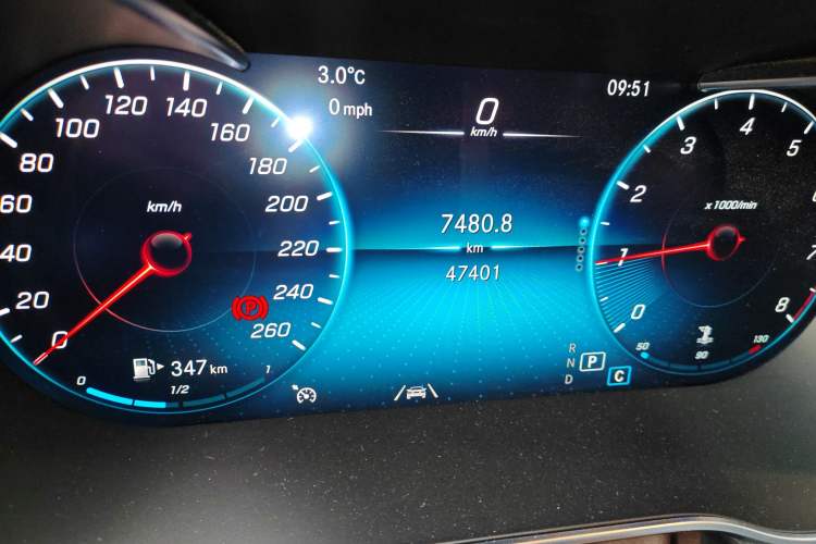 Used Mercedes-Benz GLC 2022 Refreshed GLC 300 L 4MATIC Dynamic Edition Prestige Version Odometer Close Up