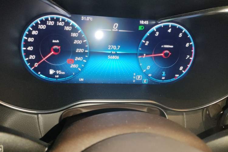 Used Mercedes-Benz GLC 2022 Second Facelift GLC 260 L 4MATIC Dynamic Edition Odometer Close Up