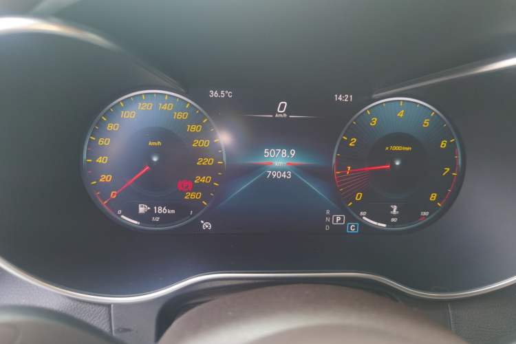 Used Mercedes-Benz GLC 2022 Refreshed GLC 300 L 4MATIC Dynamic Edition Prestige Version Odometer Close Up