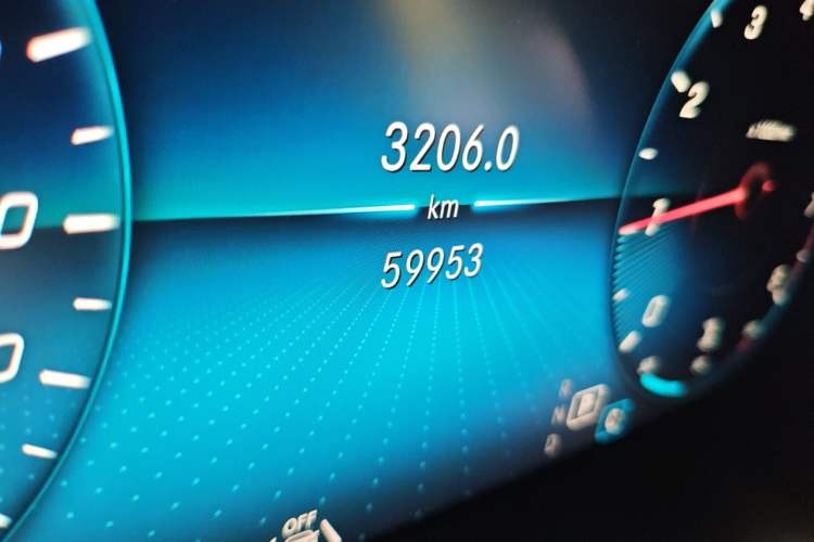 Used Mercedes-Benz GLC 2022 GLC 300 L 4MATIC Dynamic Edition Prestige Model Odometer Close Up