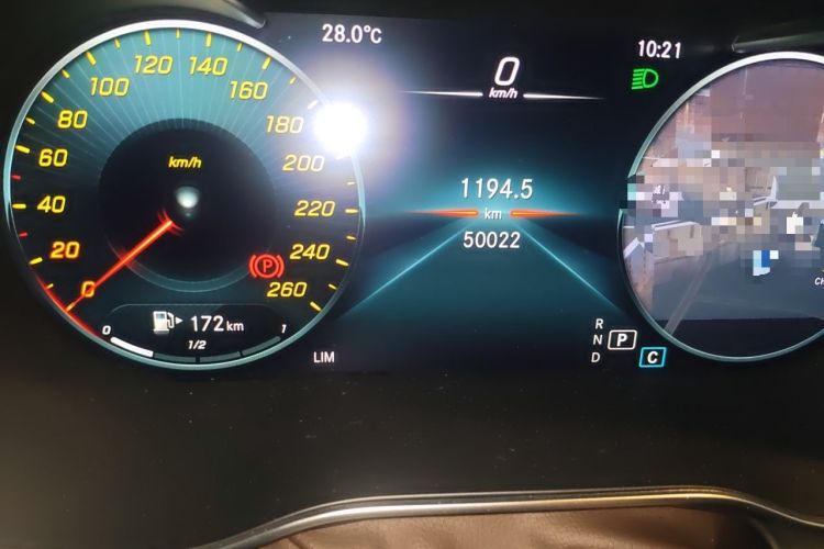 Used Mercedes-Benz GLC 2022 Refreshed GLC 260 L 4MATIC Dynamic Edition Odometer Close Up