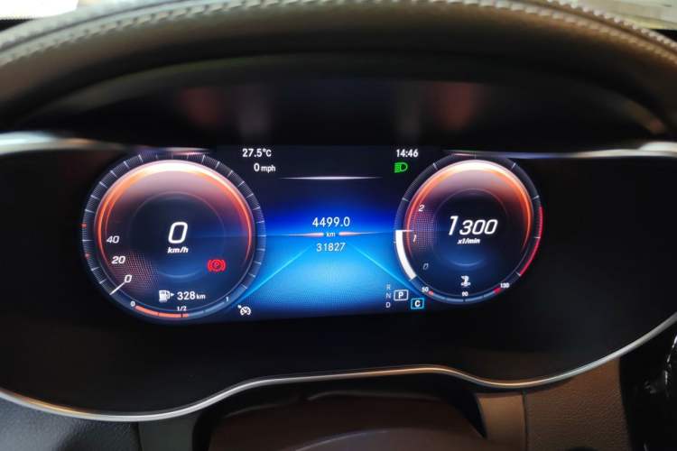 Used Mercedes-Benz GLC 2022 Facelifted GLC 260 L 4MATIC Dynamic Edition Odometer Close Up