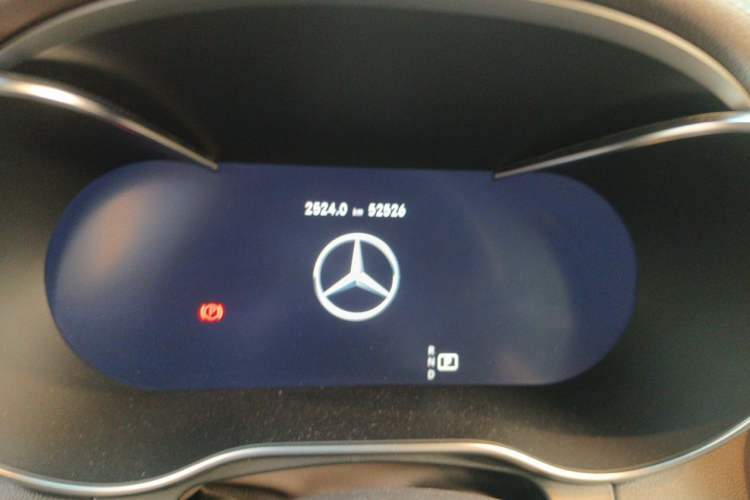 Used Mercedes-Benz GLC 2022 Refreshed GLC 300 L 4MATIC Dynamic Edition Prestige Version Odometer Close Up