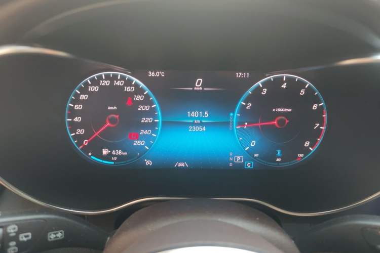 Used Mercedes-Benz GLC 2022 Refreshed GLC 300 L 4MATIC Dynamic Edition Prestige Version Odometer Close Up