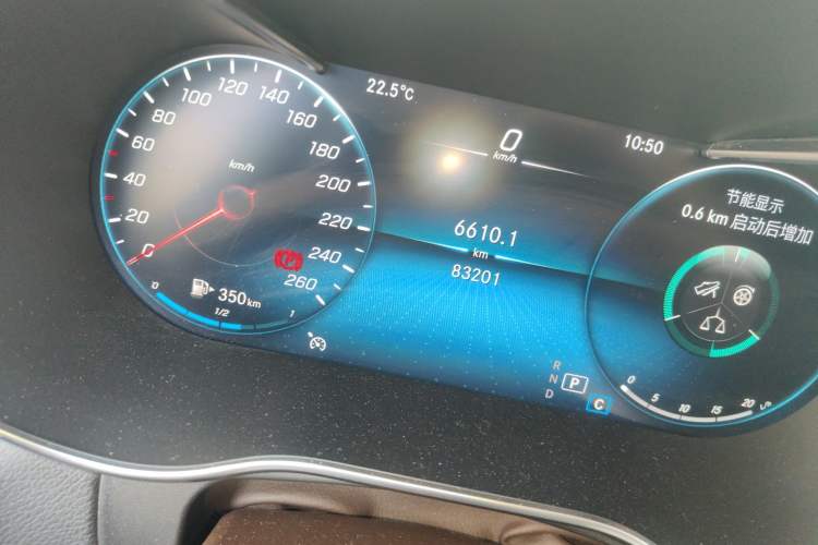 Used Mercedes-Benz GLC 2022 Second Facelift GLC 260 L 4MATIC Luxury Edition Odometer Close Up