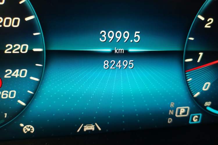 Used Mercedes-Benz GLC 2022 Refreshed GLC 300 L 4MATIC Dynamic Edition Prestige Version Odometer Close Up