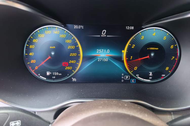 Used Mercedes-Benz GLC 2022 Refreshed GLC 300 L 4MATIC Dynamic Edition Prestige Version Odometer Close Up