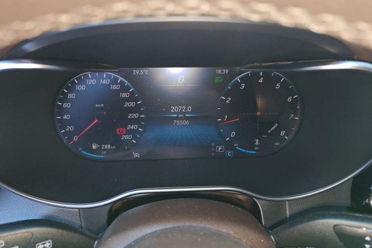 Used Mercedes-Benz GLC 2022 Facelifted GLC 260 L 4MATIC Dynamic Edition Odometer Close Up