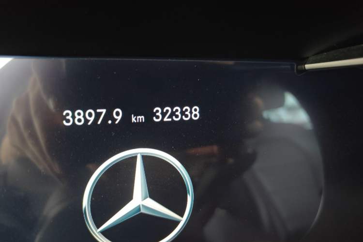 Used Mercedes-Benz GLC 2022 Refreshed GLC 300 L 4MATIC Dynamic Edition Prestige Version Odometer Close Up