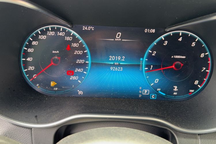 Used Mercedes-Benz GLC 2022 Facelifted GLC 260 L 4MATIC Dynamic Edition Odometer Close Up